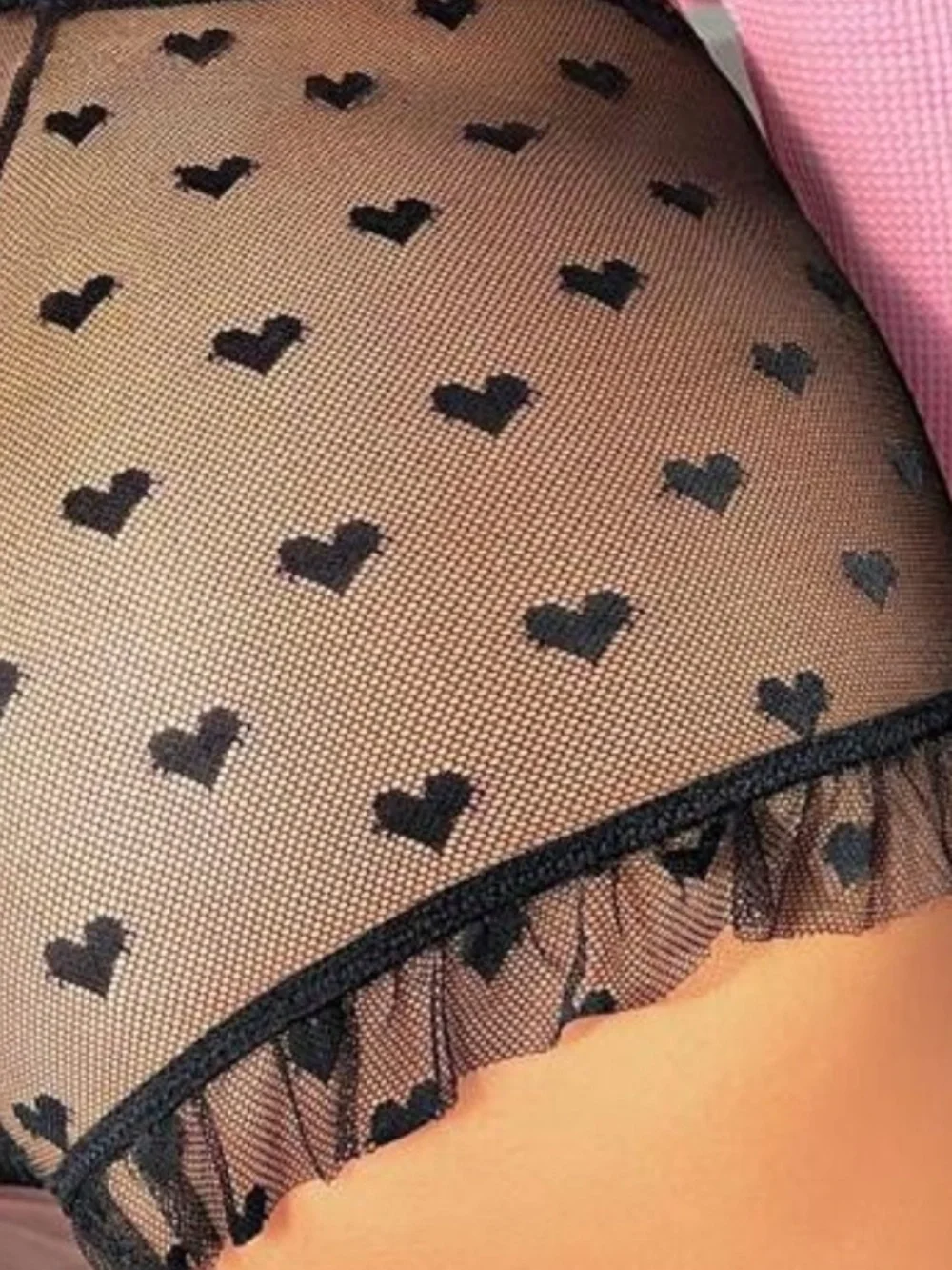 Sheer cropped hoodie & Heart-Print Mesh Shorts - Black